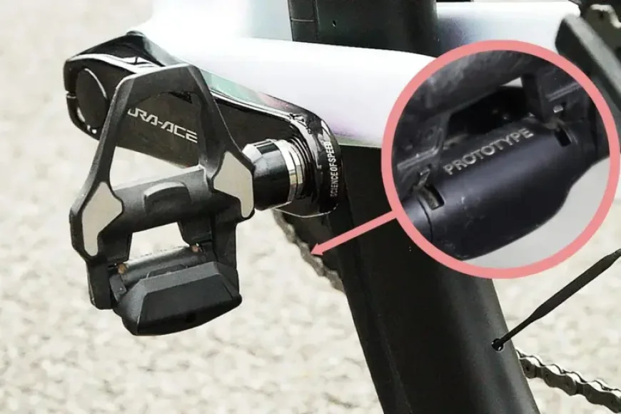 Roubaix Bike Race Shock: Van Aert Beats Pogacar as Shimano Pedals Draw Fresh Attention