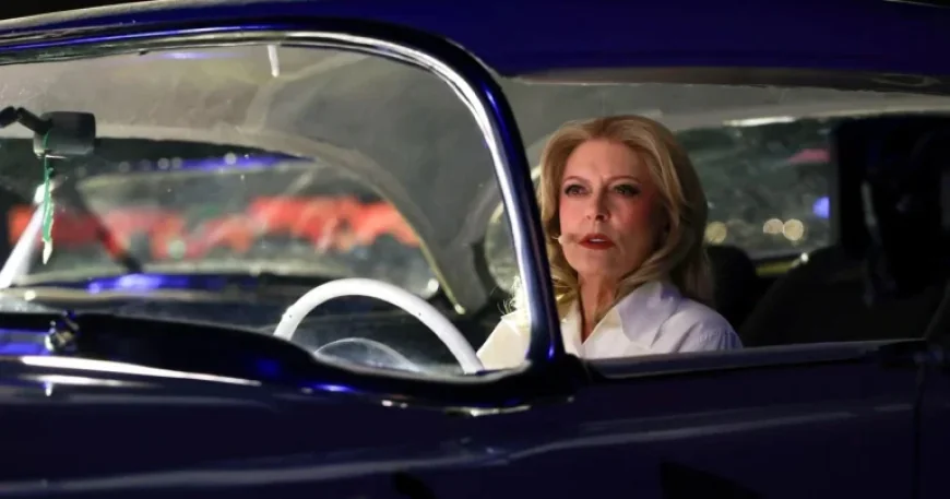 Susan Sarandon Depicts Sabrina Carpenter’s Identity Struggle