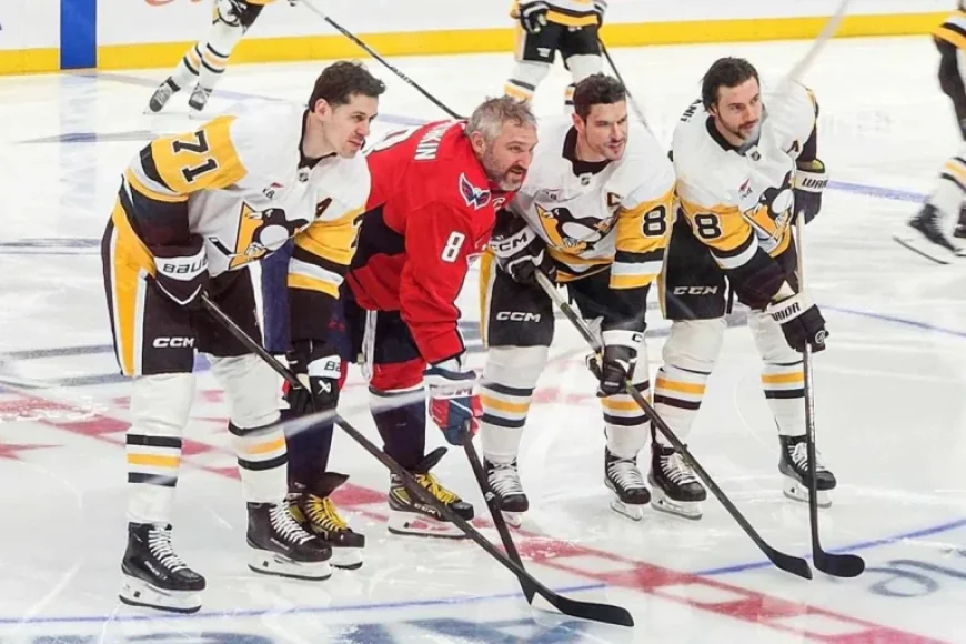 Ovechkin Poses for Iconic Photo with Crosby, Malkin, Letang Before Potential Final Penguins Game