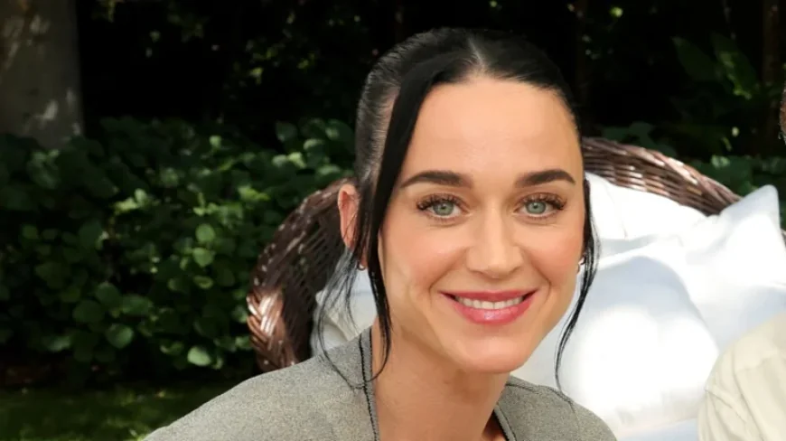 Katy Perry and Justin Trudeau’s Coachella Photos Try Too Hard