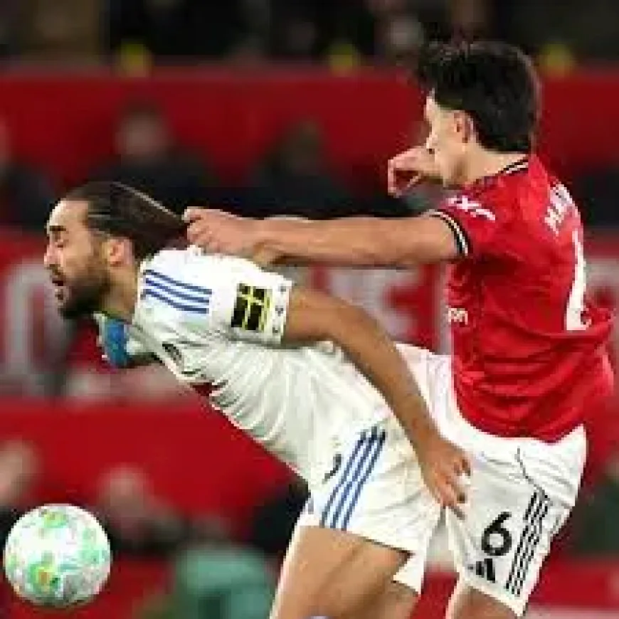 Lisandro Martínez after the shift: what his return and red card signal