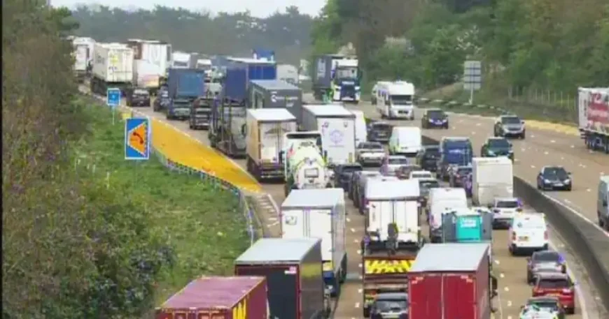 M25 lanes stopped near London after police incident