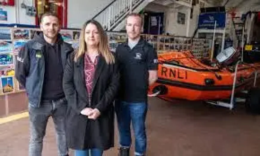 Mandy Galloway Paddleboard Rescue: 2 minutes from death, and the voice that changed everything