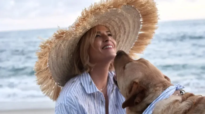 Selma Blair and 5 details behind a pajama capsule inspired by recovery