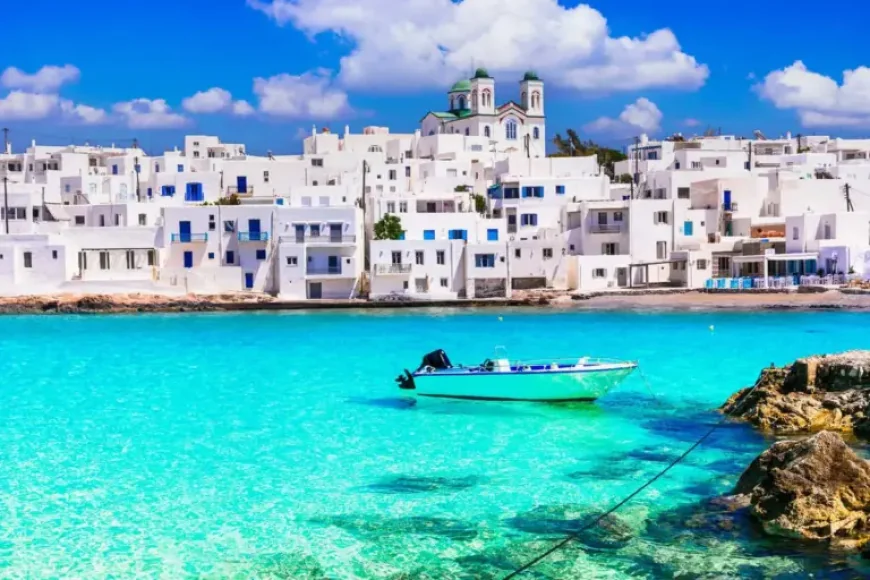 Santorini’s 5 Cheaper Greek Island Alternatives: Why Paros Is Stealing the Spotlight