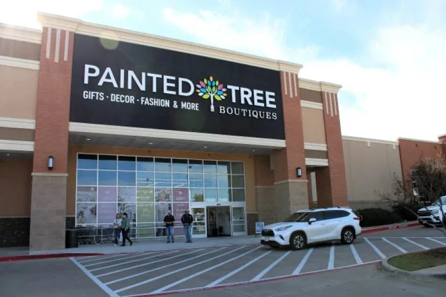 Painted Tree Boutiques Closes, Instructs Vendors to Clear Inventory