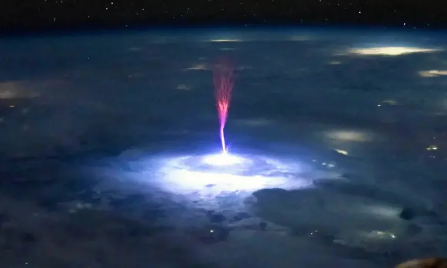 International Space Station Reveals 2 Frontiers at Once: Rare Lightning and Space Farming