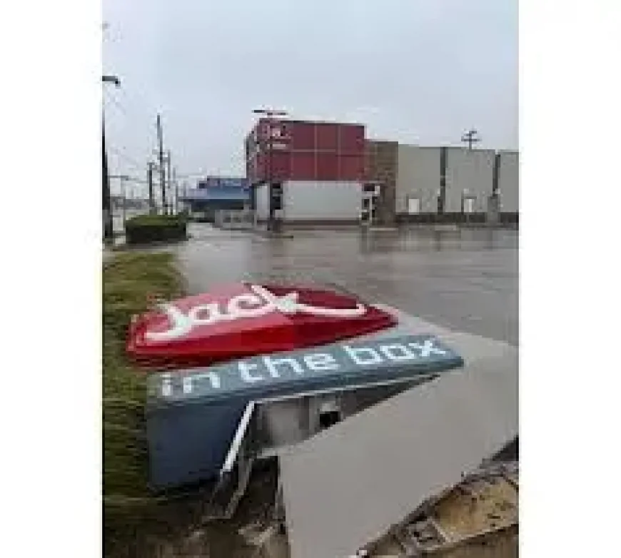 Yahoo Down: The Pacific Storm Exposed How Fast a Territory Can Be Cut Off