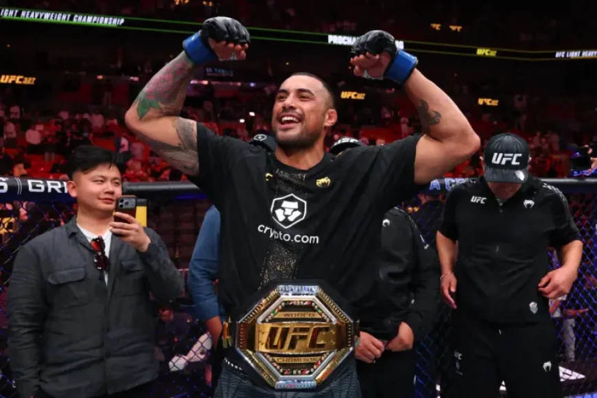 Carlos Ulberg Lost Ufc Belt After UFC 327 Win: 2 Strange Signs the Night Went Wrong