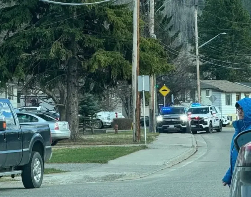 Quesnel: RCMP Response Brings a Neighborhood Into a Sudden Standstill