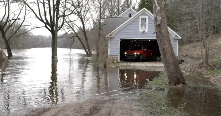 Croton Dam Flood Warning Sends Newaygo County Neighbors Scrambling