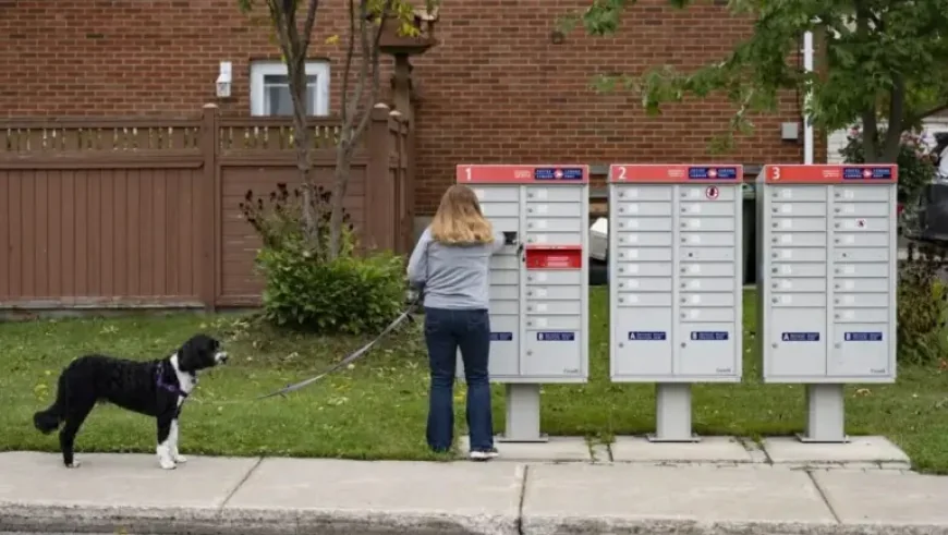 Post Office Shake-Up Reveals Canada Post’s Quiet Retreat From Home Delivery