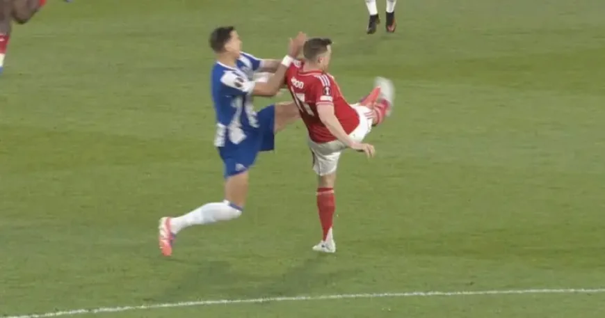 Porto Faces a Turning Point After Early Red Card at Nottingham Forest