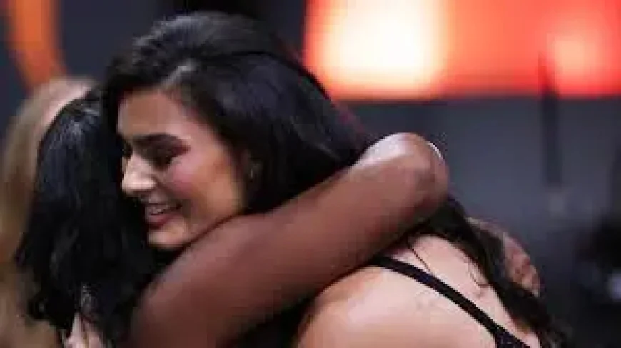 Paige and the question the Wings would not let Azzi Fudd answer