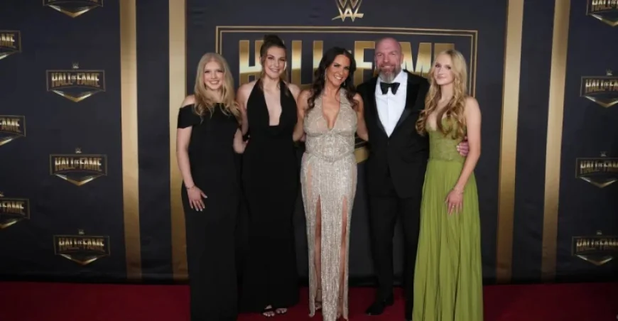 Stephanie McMahon’s Daughters Induct Her into WWE Hall of Fame; Vince Cheers