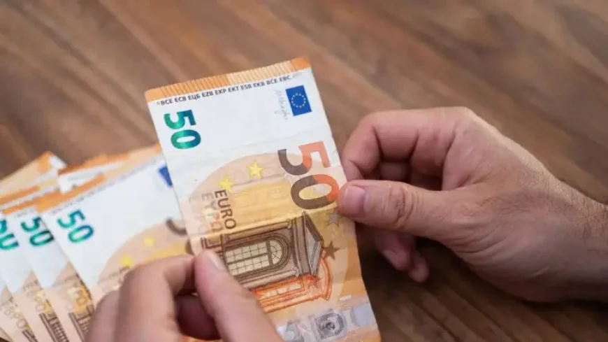 Solar Grants Ireland: €400 energy credit and double solar grants expose a deeper fight over household support