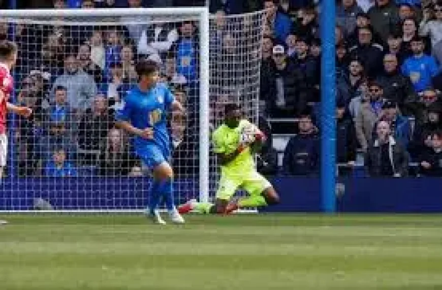 Championship Table Pressure Grows as Wrexham Chase Play-Off Lifeline