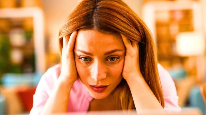 Research Reveals 11 Indicators of Full AI Psychosis in Loved Ones