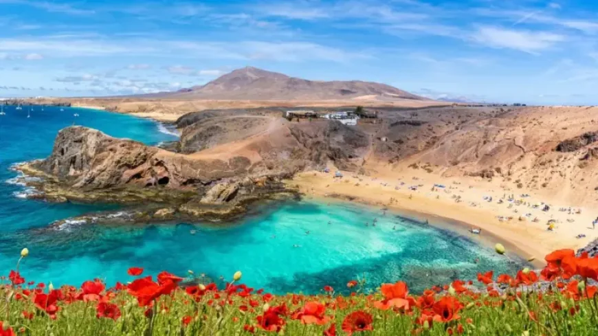 Lanzarote tourists warn they “won’t return” after unexpected issue