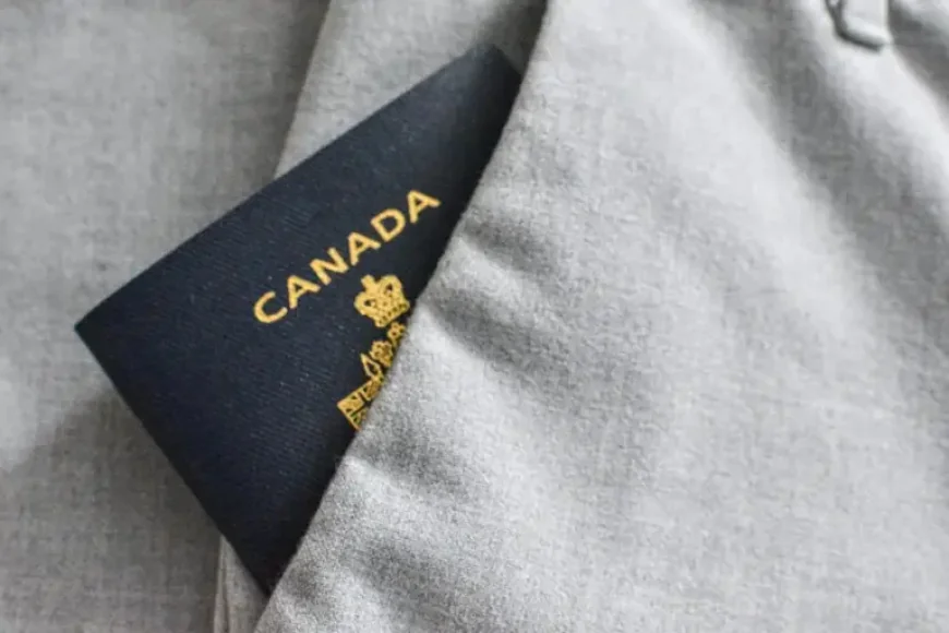 Multiple Citizenship: Americans rush for Canadian proof after law change