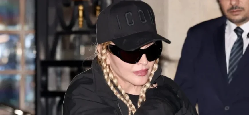 Critics Slam Madonna for Youthful Behavior at Coachella
