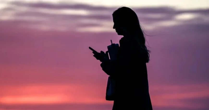 Study Reveals AI Chatbots Offering Chemotherapy Alternatives