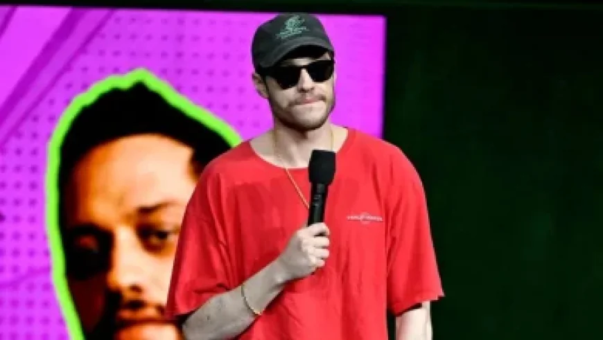 CM Punk Knocks Fan’s Phone Away in Las Vegas Hotel Altercation