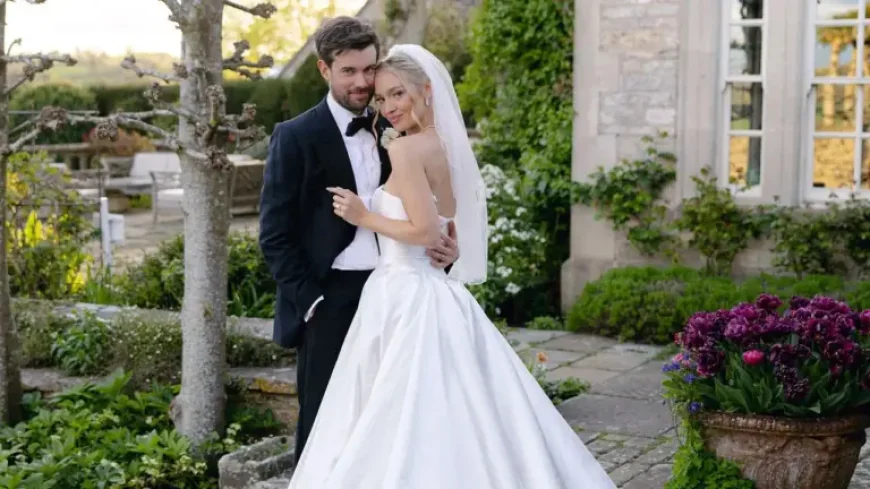 Jack Whitehall Roxy Horner Wedding: 2 Dresses, an 8-Tier Cake and a Country Celebration Built on Blubbing