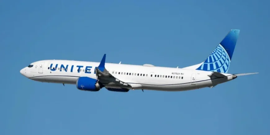United Airlines Pilots Report Bomb Threat Due to Unidentified Beeping