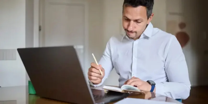 Job Hunting at 45: Why 7 Months of Rejections Is Pushing One Worker Toward Grad School