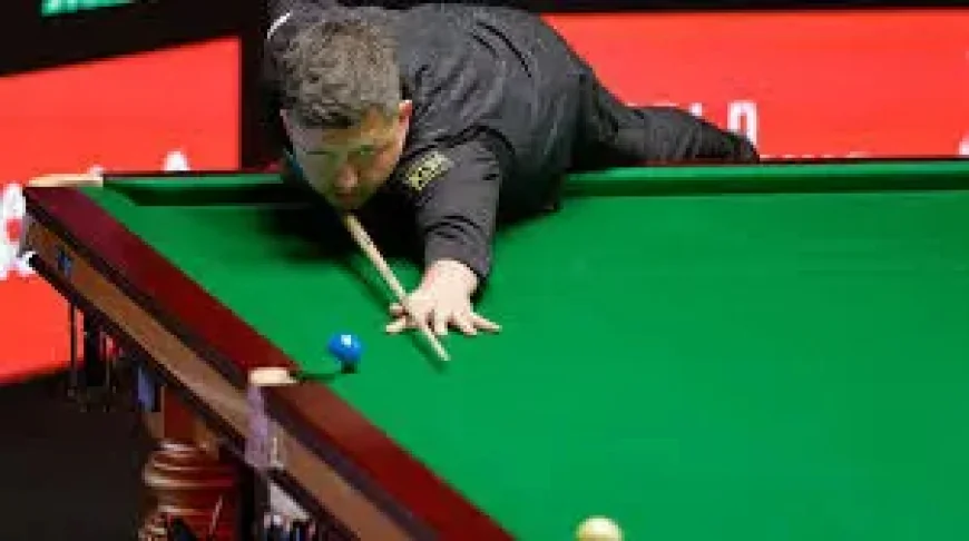 Liam Pullen: Kyren Wilson stages stunning Crucible fightback to beat Stan Moody
