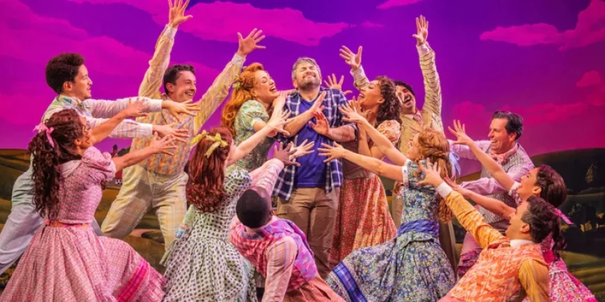 Review: ‘Schmigadoon!’ Celebrates and Parodies Broadway Musicals