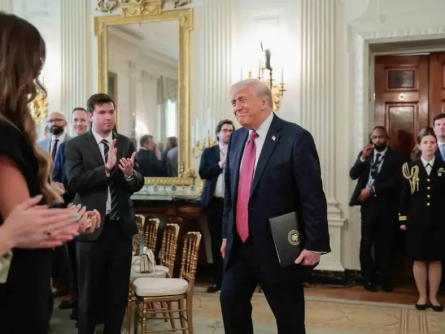 Trump participates in 2 Chronicles 7 11–22 Bible reading amid clash with pope