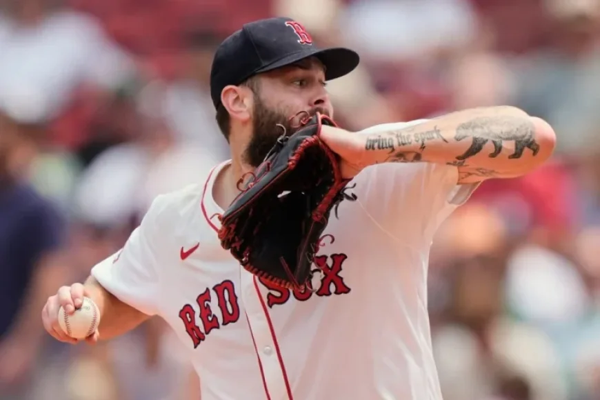 Padres Secure Free-Agent Pitcher Lucas Giolito