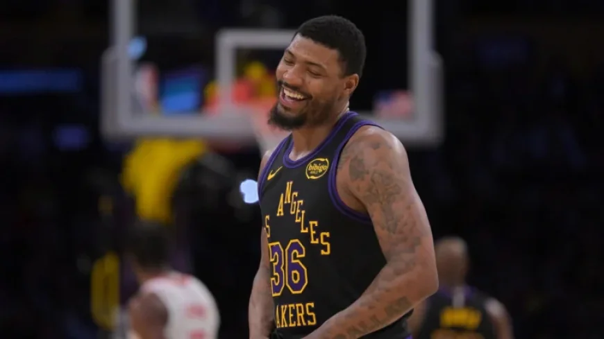 LeBron Leads Lakers to 2-0 Over Rockets with Smart, Kennard Support