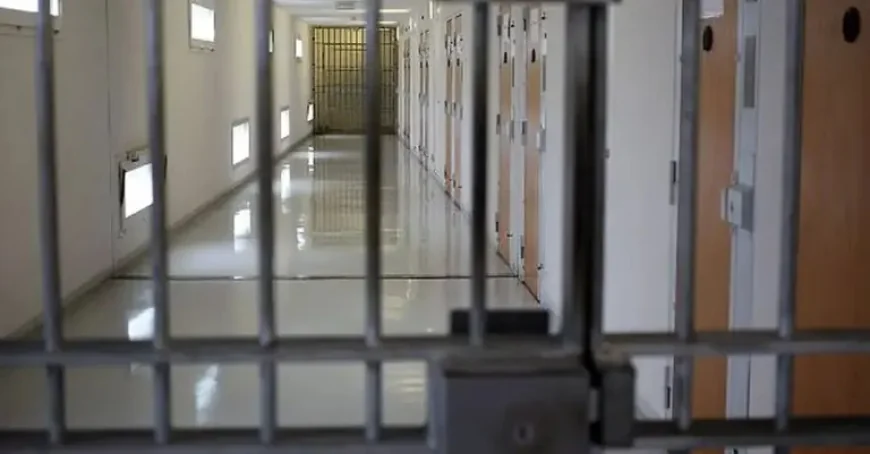 Crime and court ruling after man caught with €108k of illegal tablets