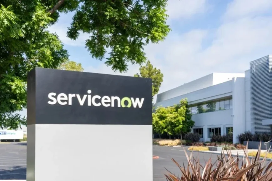 ServiceNow Shares Drop as Middle East Conflict Delays Q1 Deals