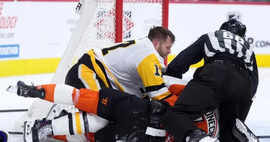 Flyers, Penguins Jam 11 Players into Penalty Box After Game 3 Brawl
