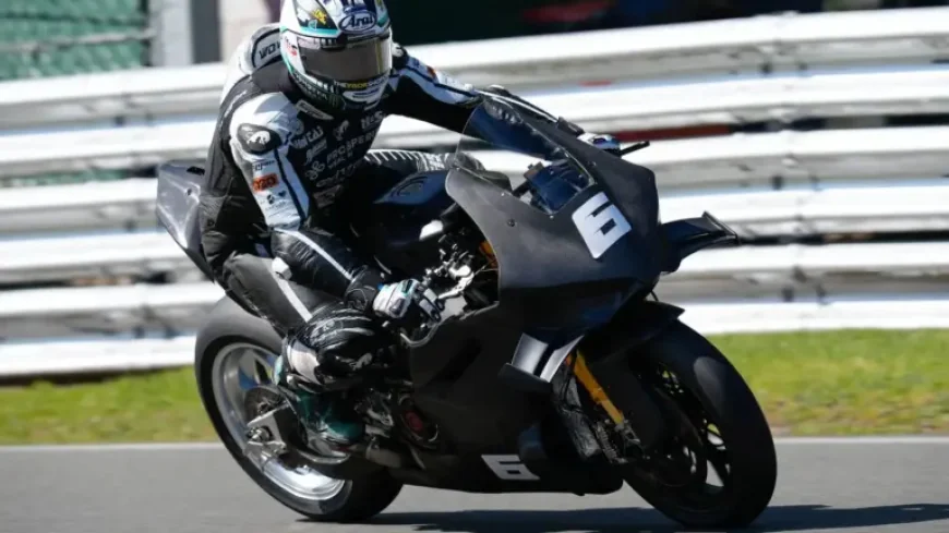 Michael Dunlop and Ducati’s 2026 gamble: 1 test, 2 bikes, 1 urgent deadline