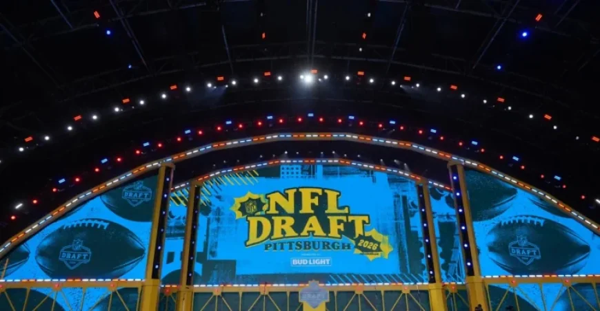 Live Discussion: 2026 NFL Draft Day 1 Unfolds