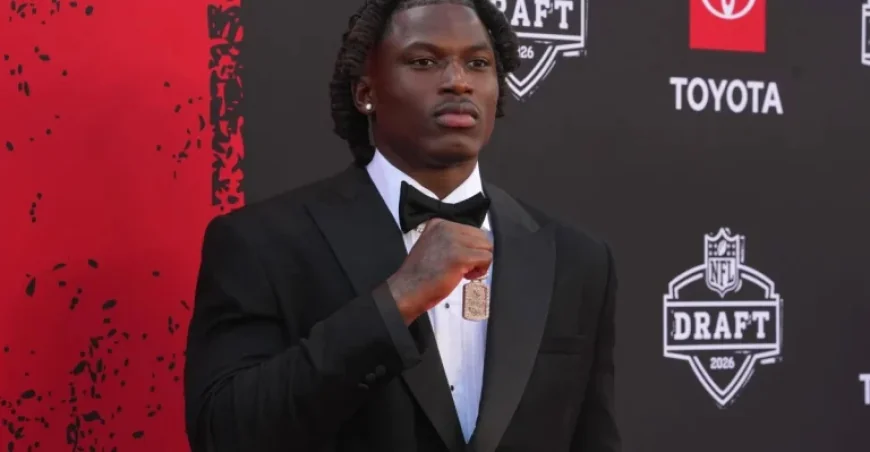 NY Giants Pick OLB Arvell Reese as 5th in 2026 NFL Draft