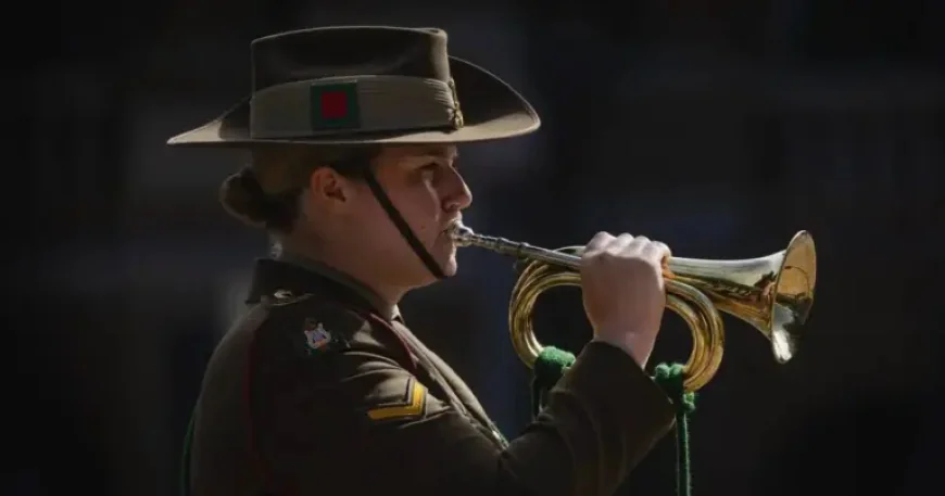 Dawn Service Newcastle marks Anzac Day with early starts, quiet streets and shared memory