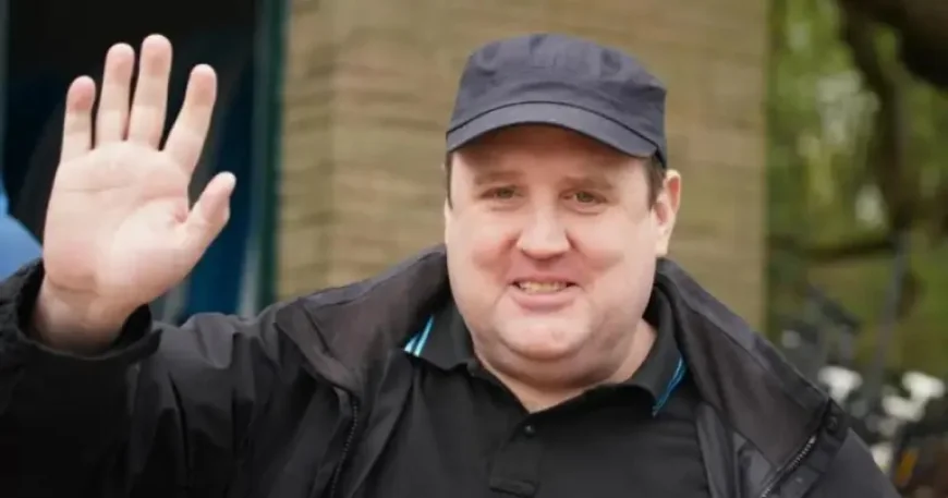 Peter Kay’s hometown shows sell out in 30 minutes: 2,000 Bolton fans secure hospice benefit tickets