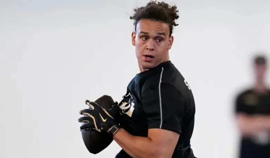 Eli Stowers Gives Eagles a 2026 Tight End Question: What It Means for Dallas Goedert