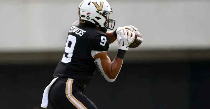 Eagles Select Eli Stowers, Sparking Mixed Reactions from Philly Fans