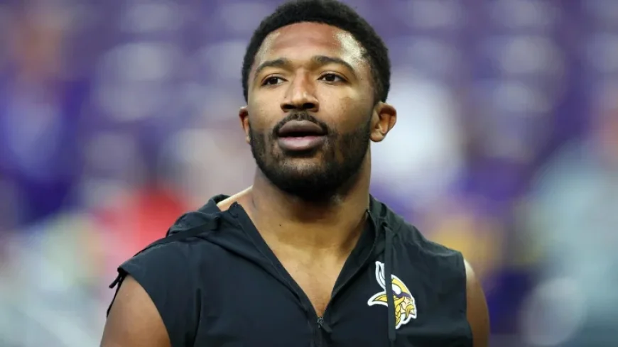 Jonathan Greenard Attends Sixers Game with Big Dom