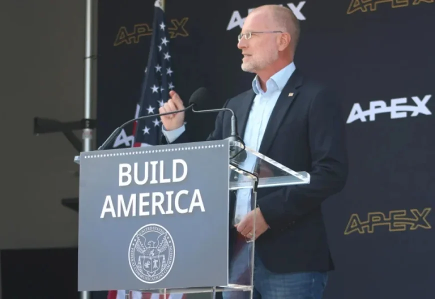 FCC Dismisses Satellite Spectrum Challenges Amid Rising D2D Deals