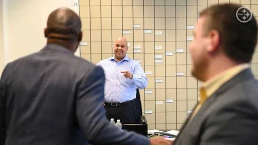 Steelers Allegedly Bluffed Teams into Trading Up