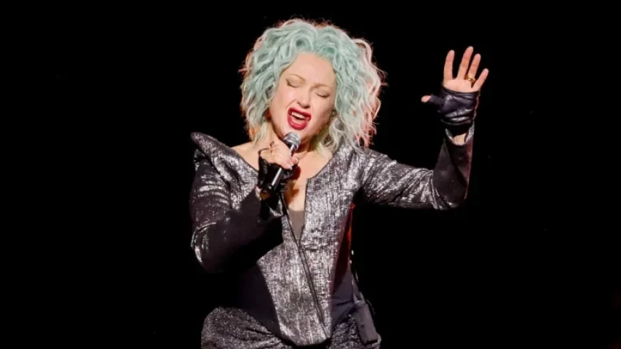 Cyndi Lauper Confronts Heckler at Las Vegas Residency Premiere