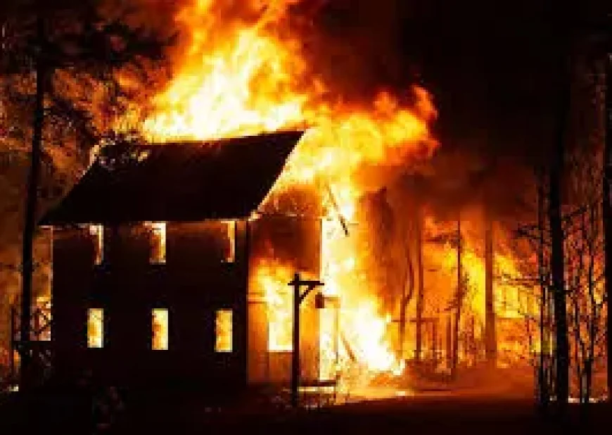 Feu Bicolline: Major Blaze Destroys Multiple Buildings in Mauricie Village